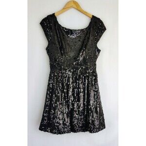 B. Darlin Girls Sequined Mini Dress Juniors Size 13/14 Black Formal Holiday